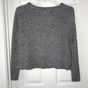 H&M Divided black cropped sweater